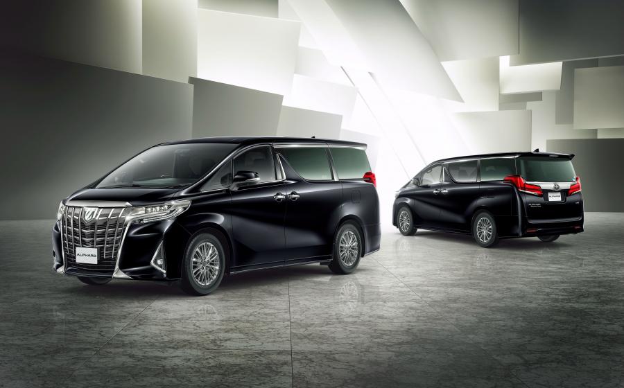  Toyota Alphard Executive Lounge 2018 года  (фото 3 из 3)
